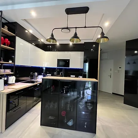 Towarowa - Milionowa 39 Check-in 24h Poznań