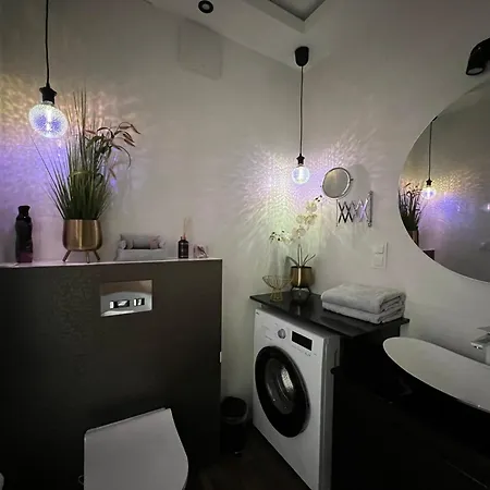 Towarowa - Milionowa 39 Check-in 24h